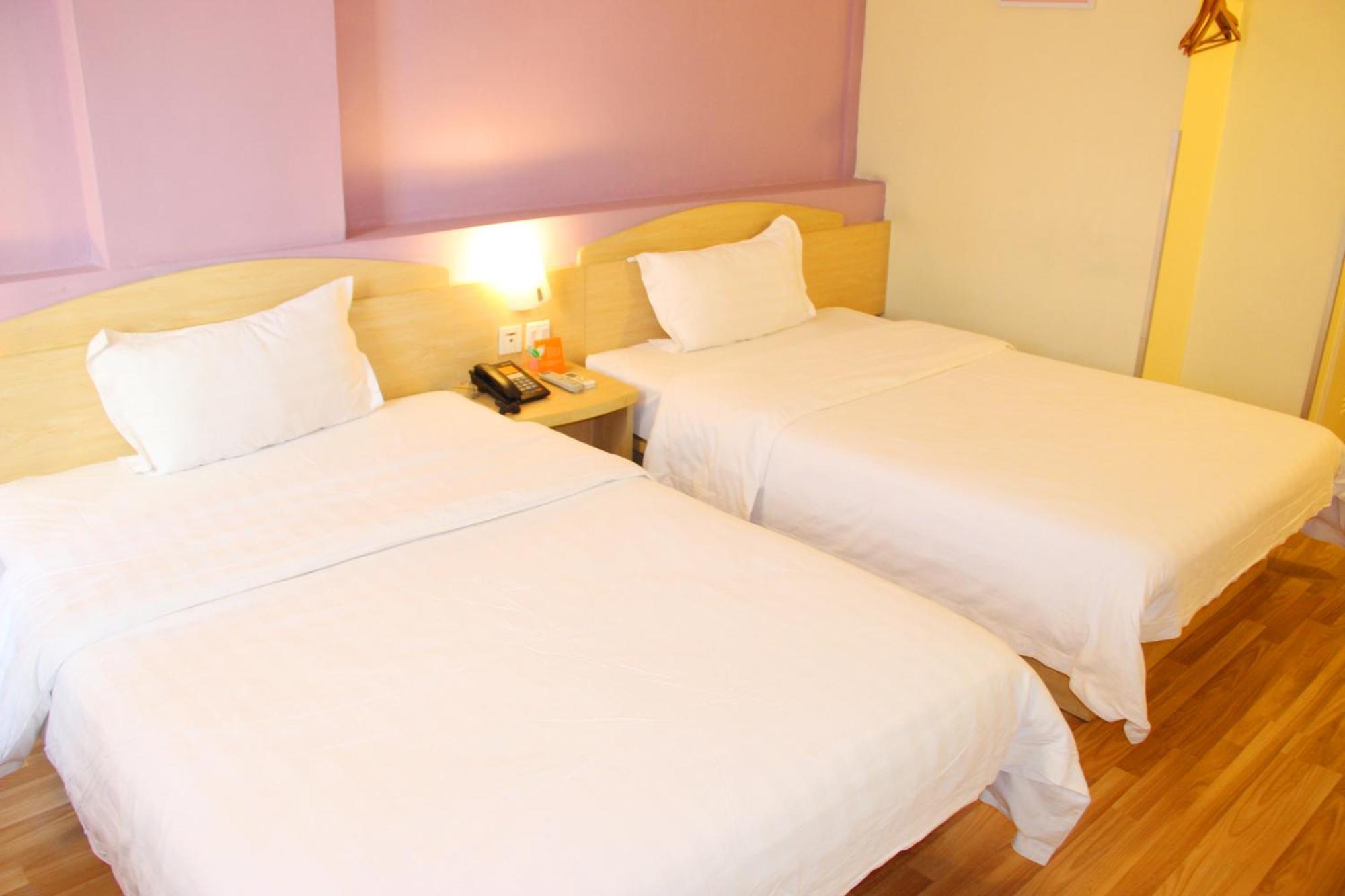 Iu Hotel Guangzhou Jingxi Nanfang Hospital Station Exterior foto