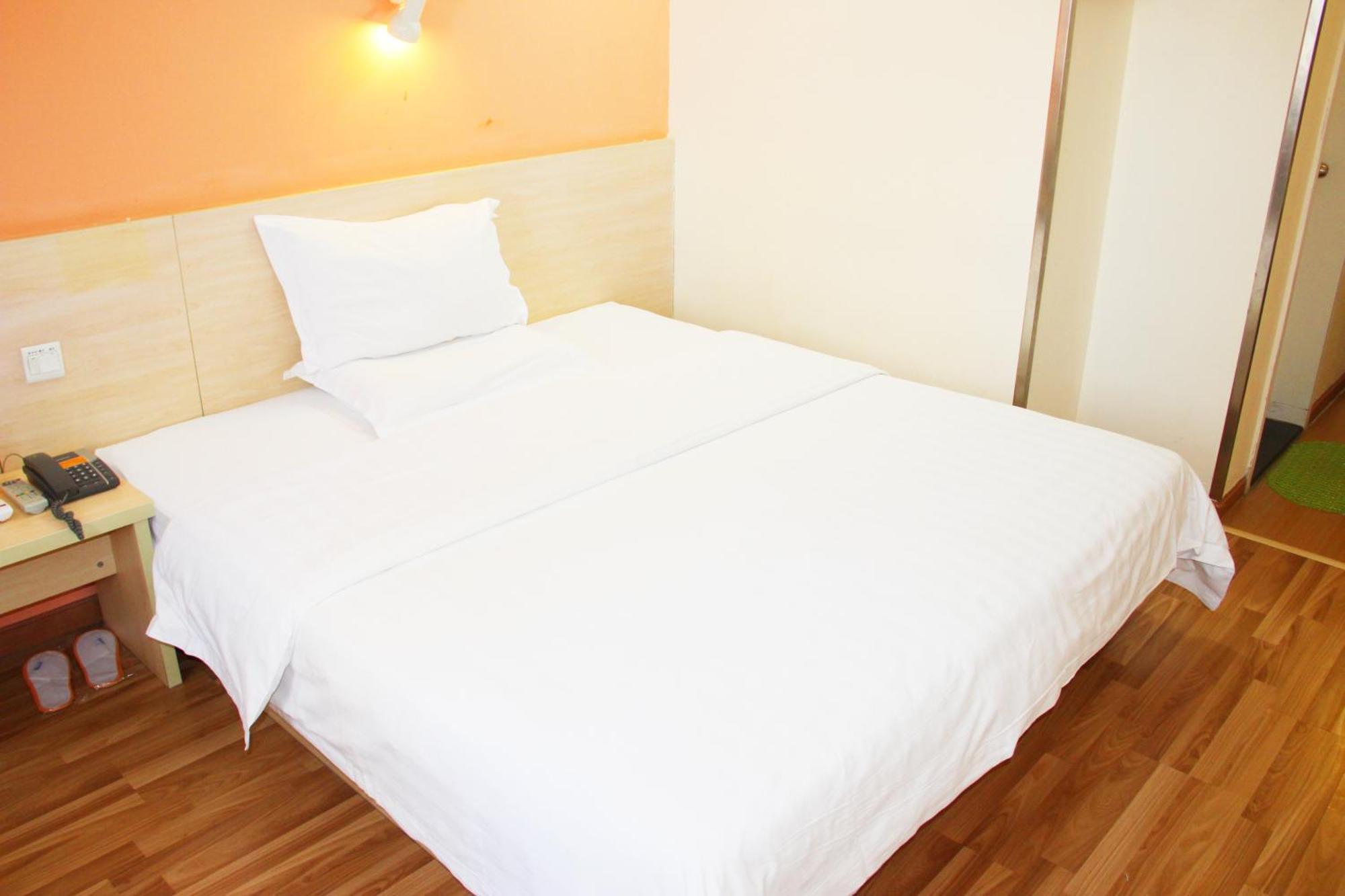 Iu Hotel Guangzhou Jingxi Nanfang Hospital Station Exterior foto